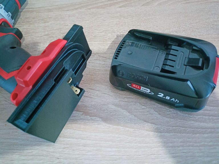 Impression 3D > Adaptateur batterie Bosch pour appareils de bricolage Einhell